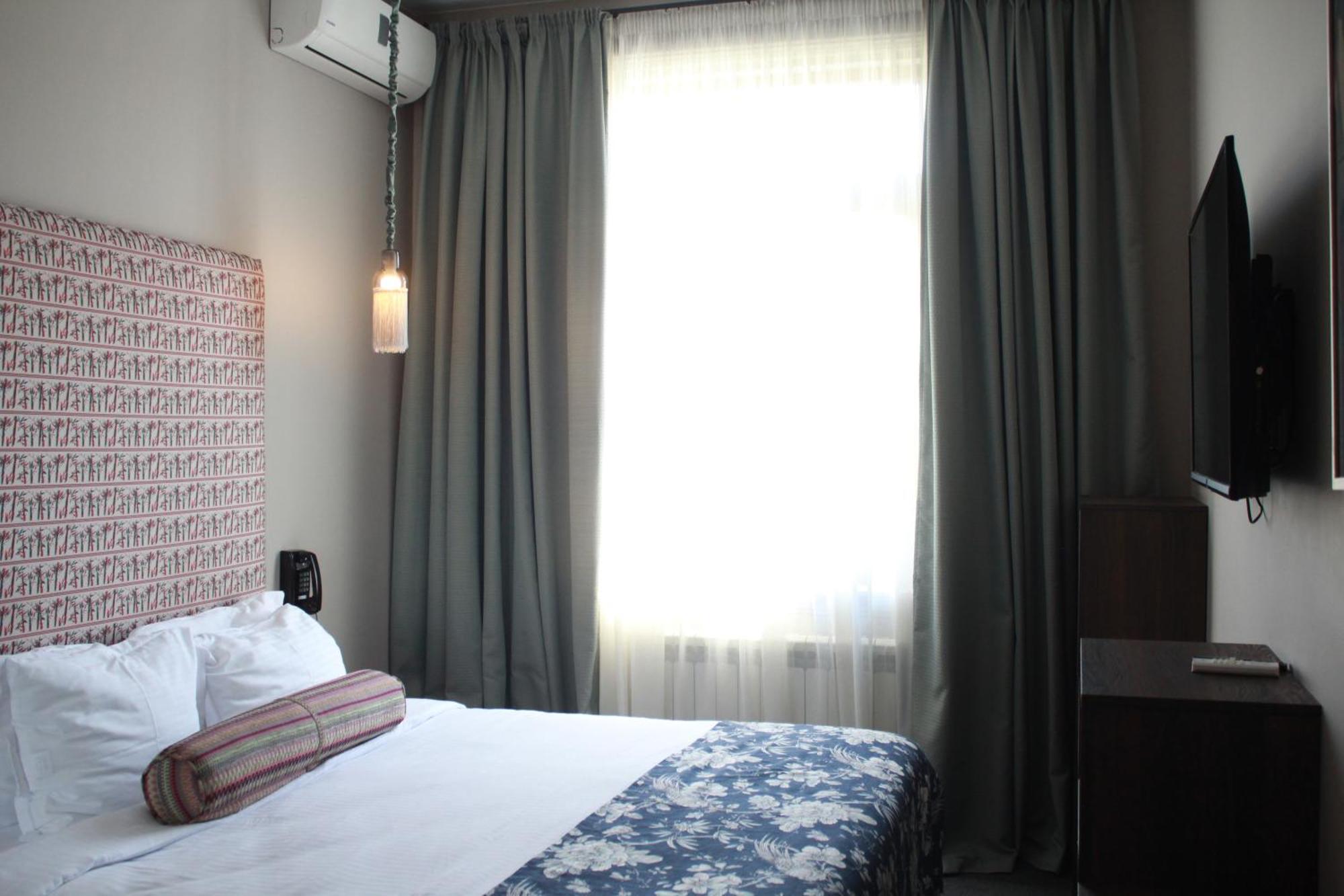 Margot Old Tbilisi Hotel Kamer foto